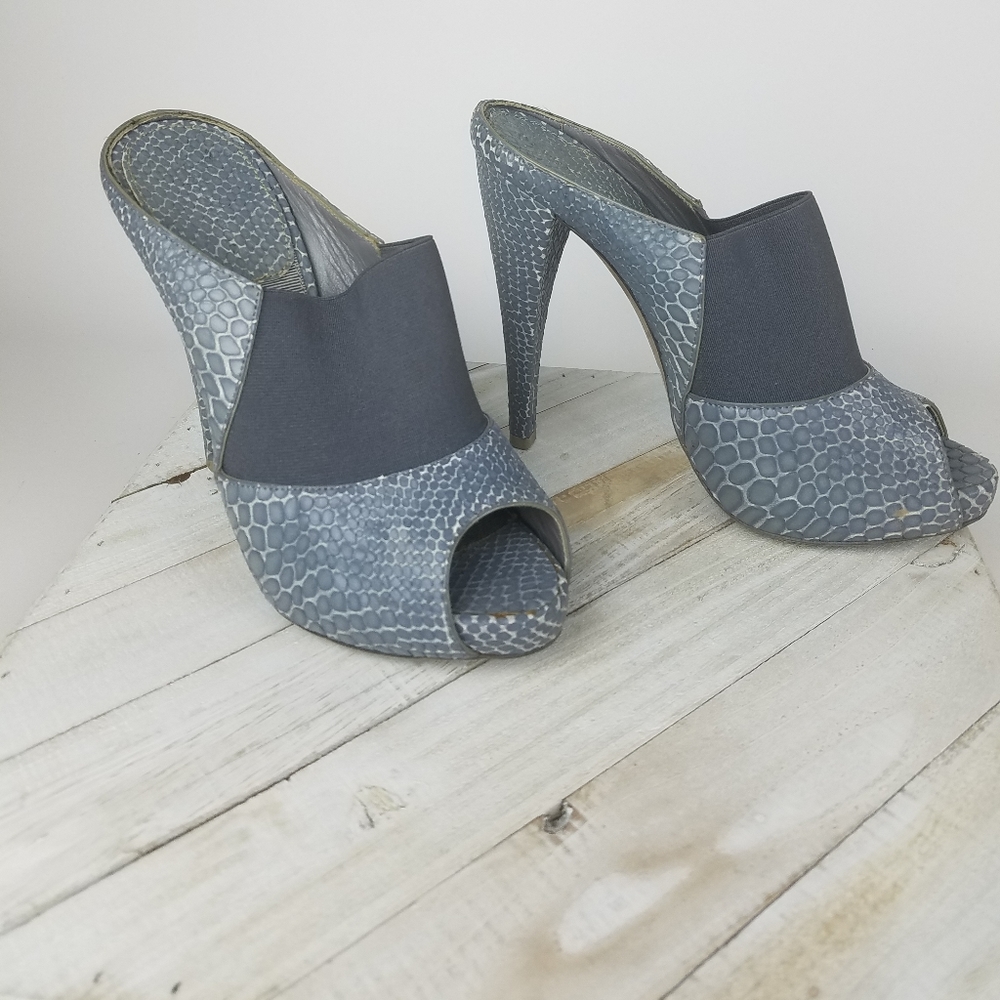 Donna Karan Vintage Iconic Grey Sz 37
